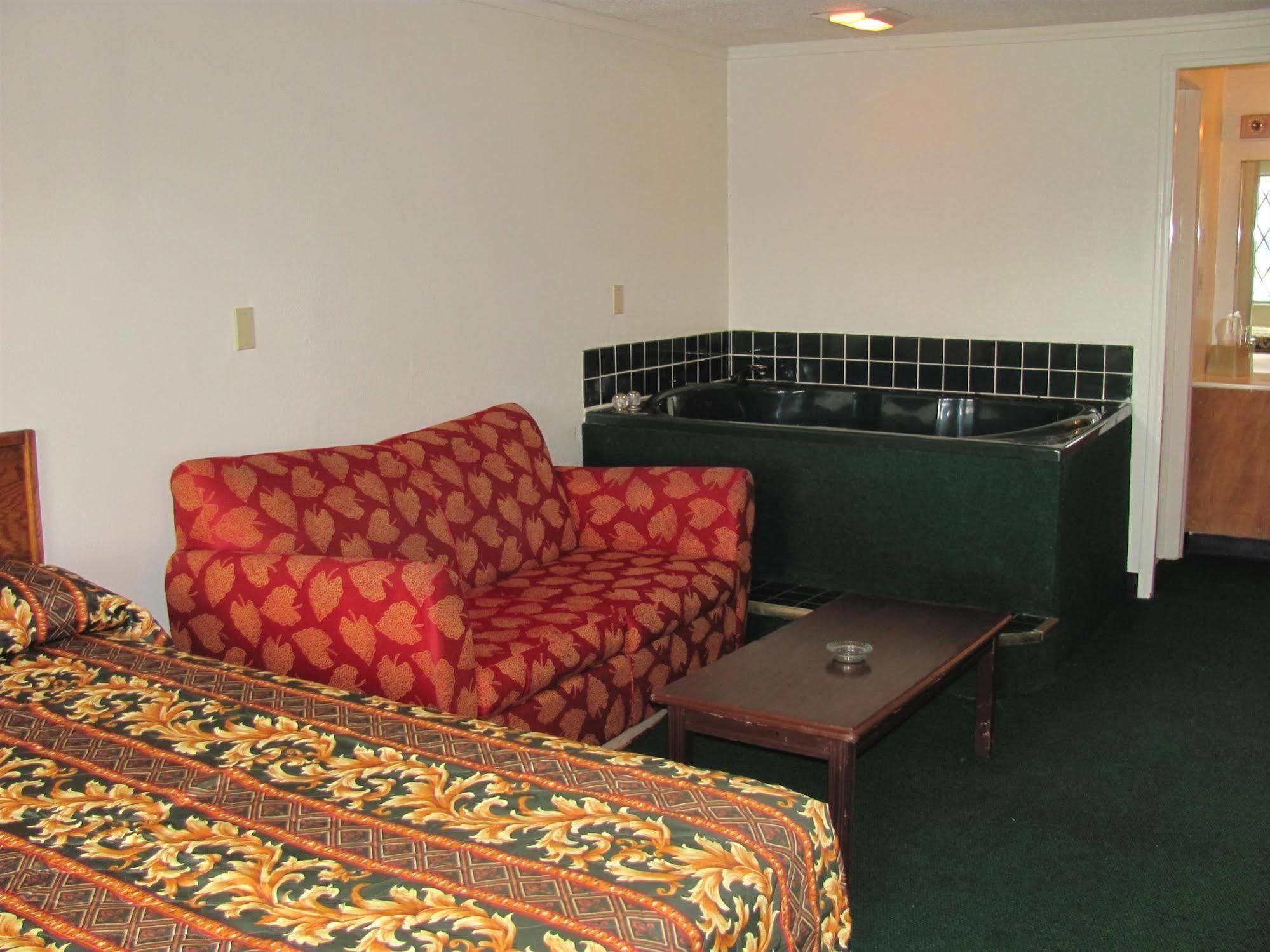 M Star Columbus North Motel Dış mekan fotoğraf